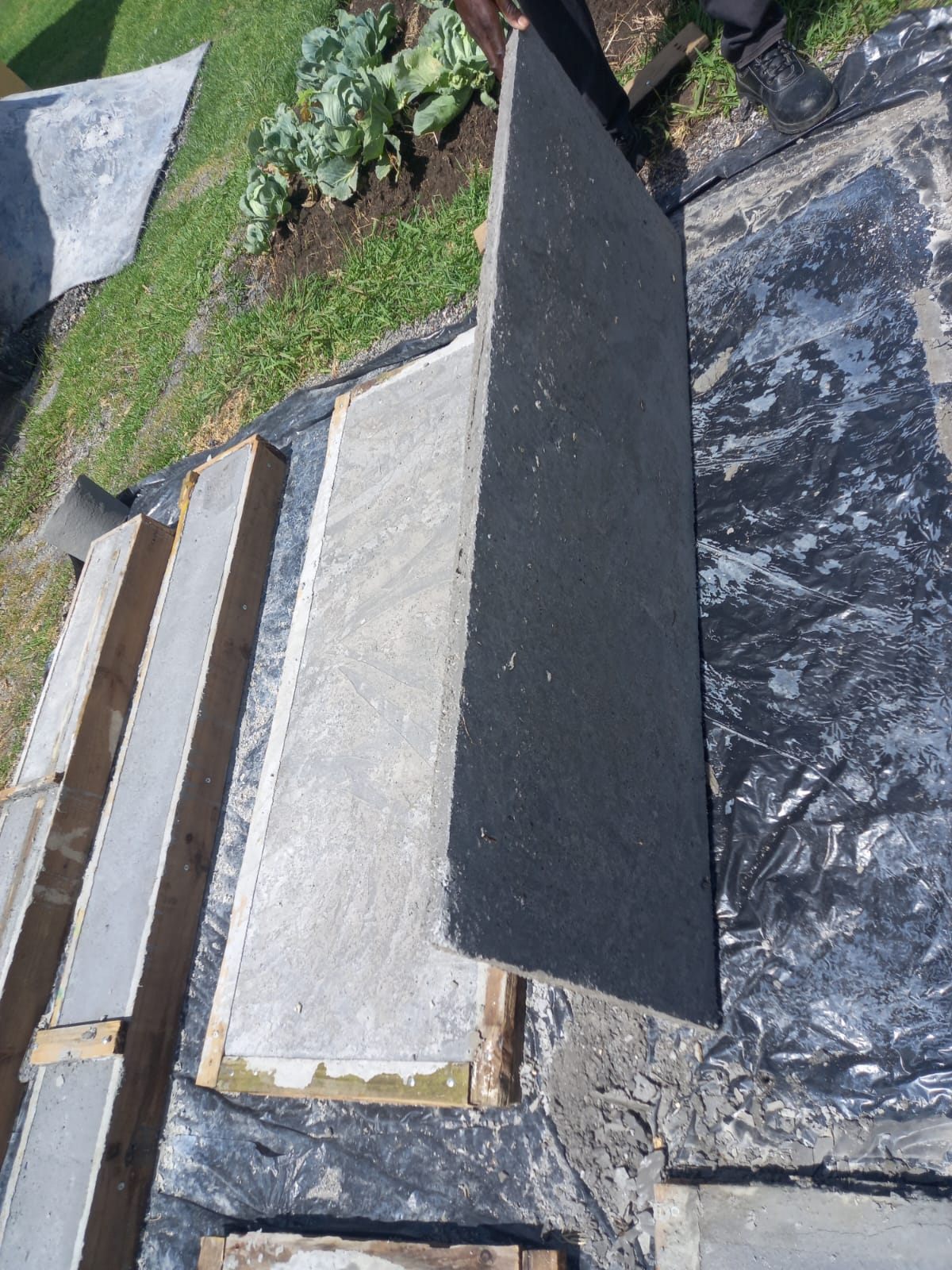 Precast Ashcrete floor slabs